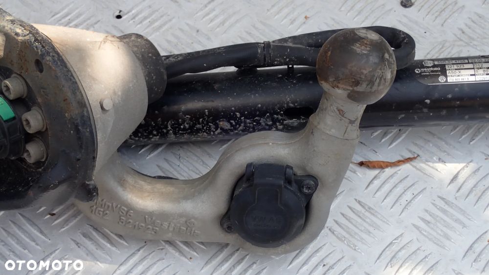 HAK VOLKSWAGEN  TRANSPORTER T7  7T0803881B - 5