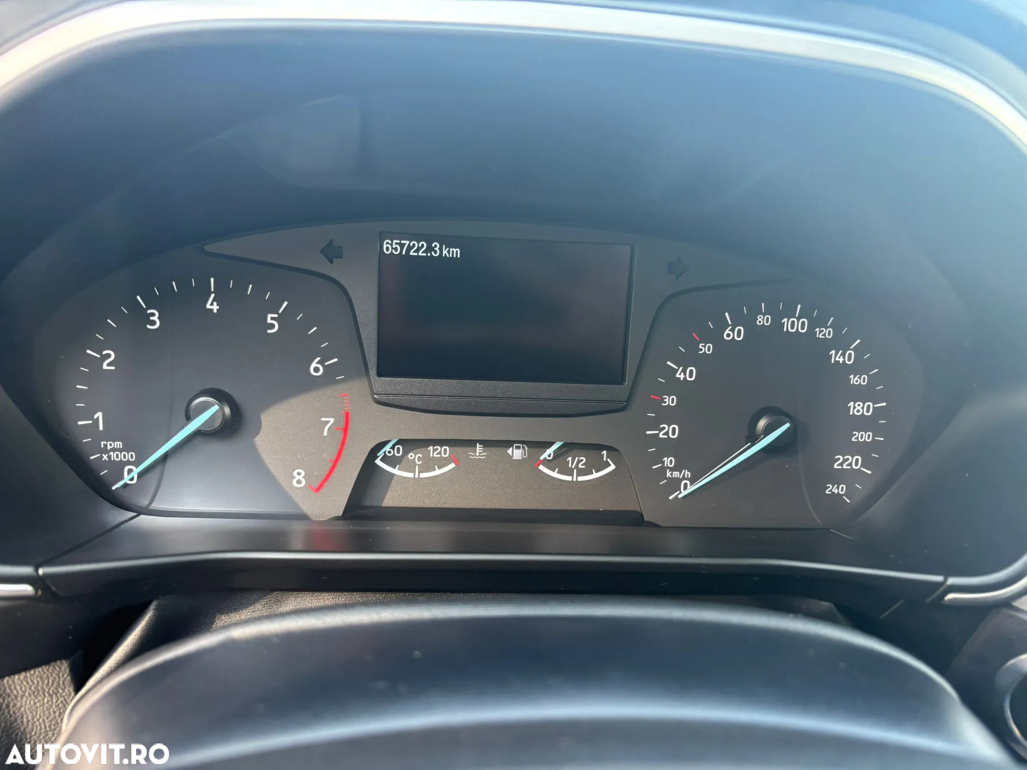 Ford Focus 1.0 EcoBoost Trend Edition - 6