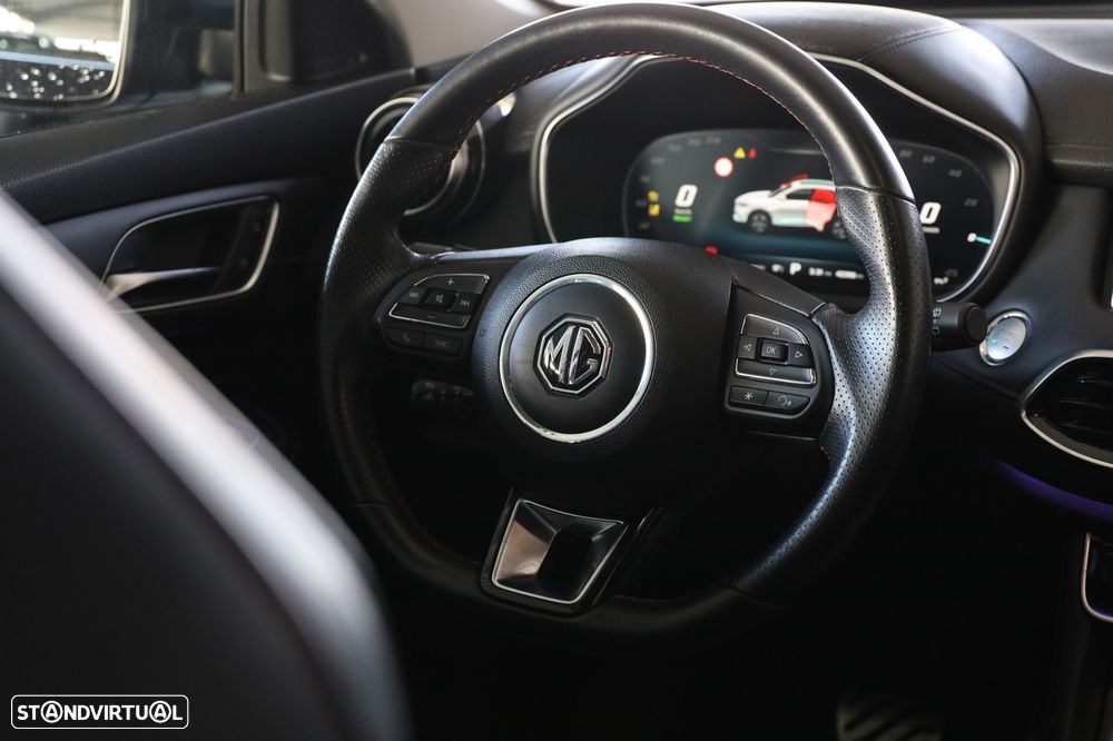 MG EHS 1.5T-GDI Luxury - 16