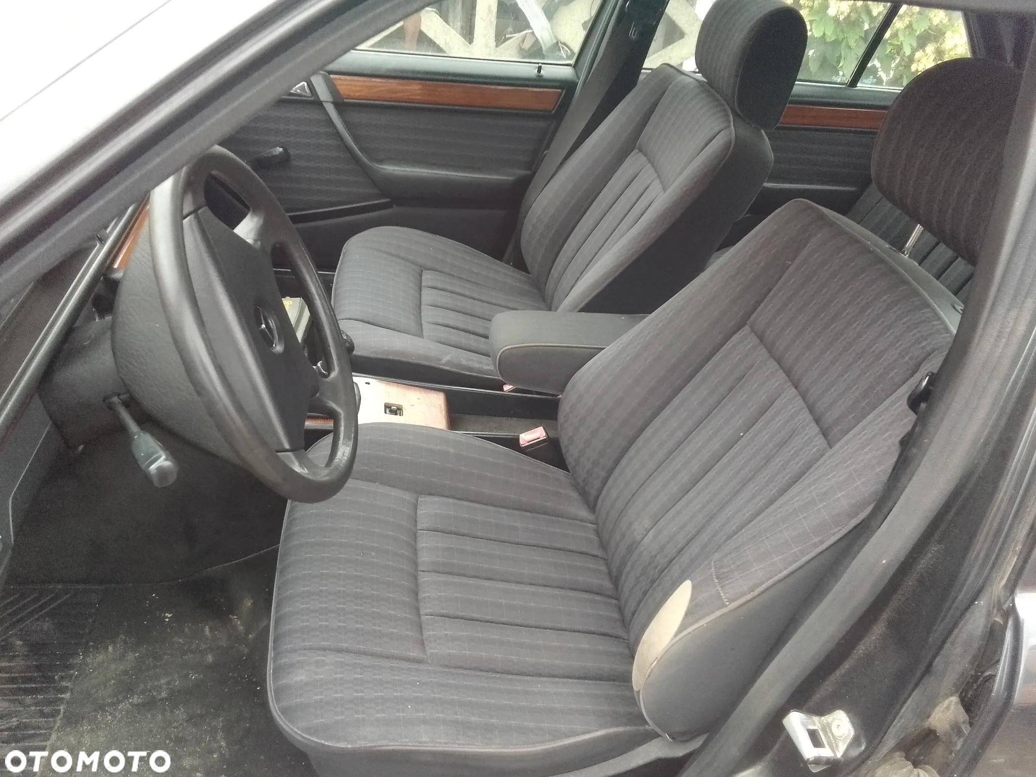 Mercedes-Benz W124 (1984-1993) - 7