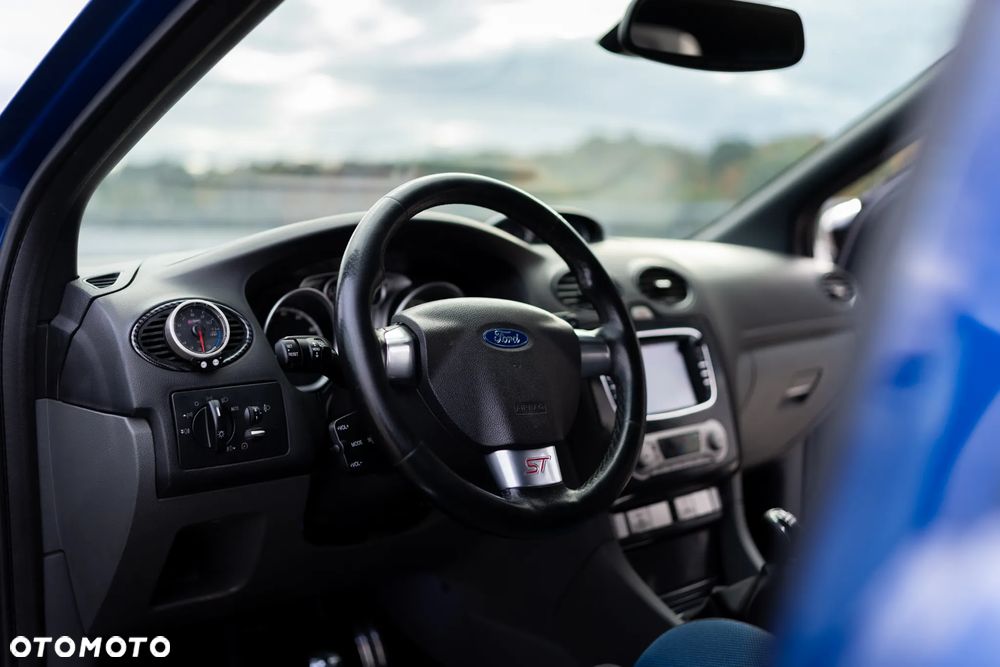 Ford Focus - 18