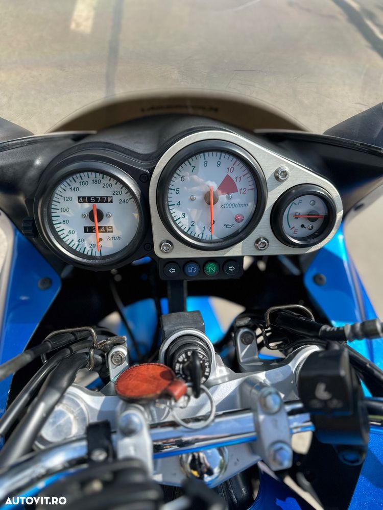 Kawasaki Z - 5
