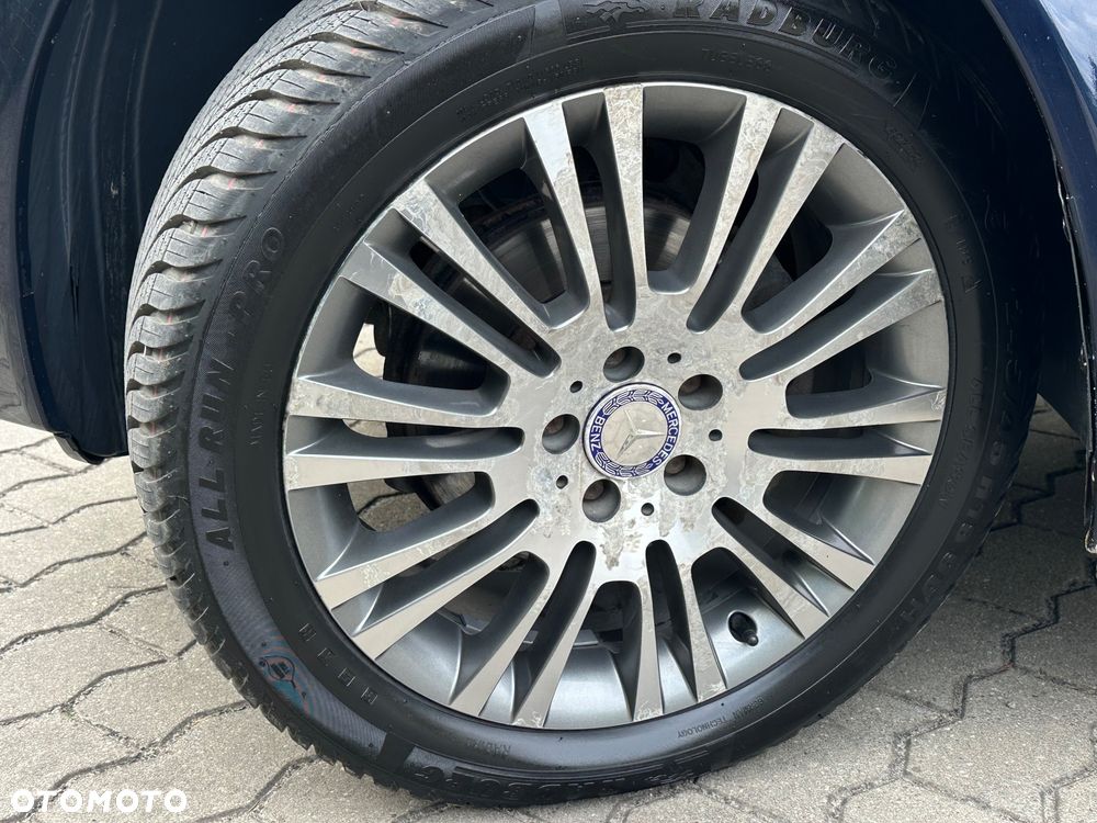 Mercedes-Benz Vito - 12