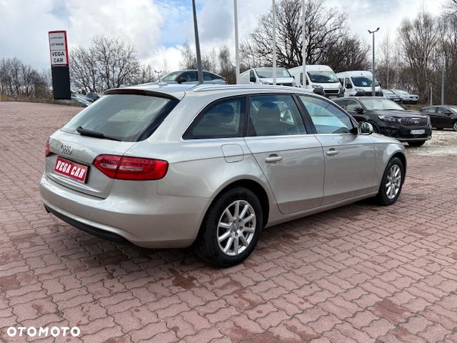 Audi A4 Avant 2.0 TDI - 15