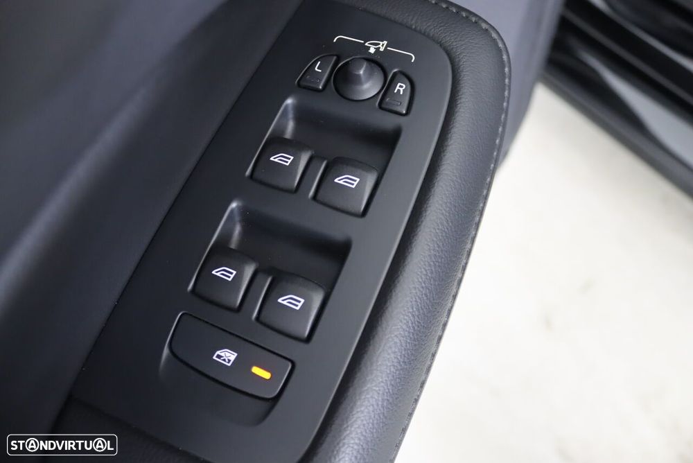 Volvo V60 2.0 T6 AWD TE Inscription Expression - 18