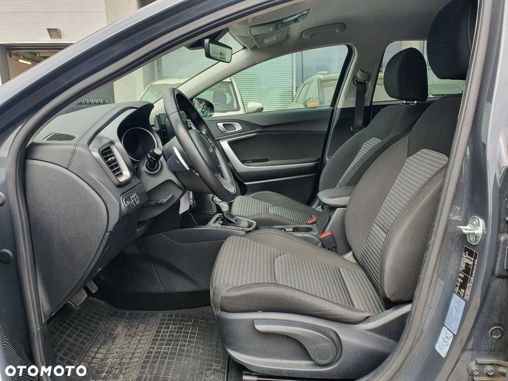 Kia XCeed 1.5 T-GDI M DCT - 27