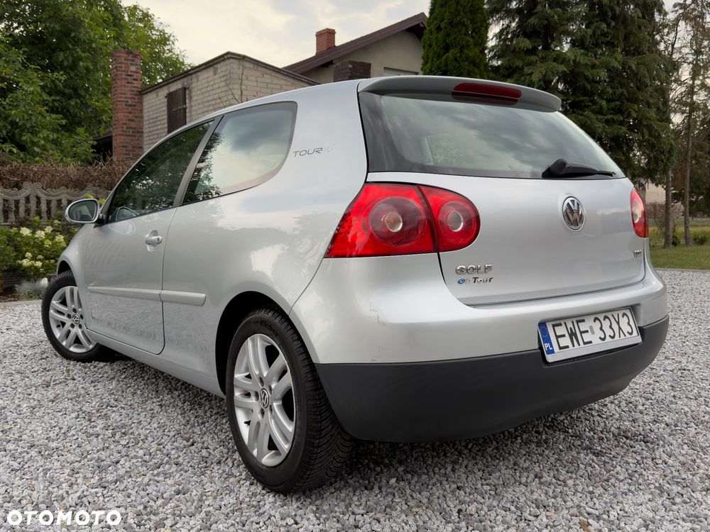 Volkswagen Golf 1.9 TDI Tour - 4
