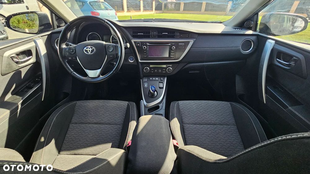 Toyota Auris 1.8 HSD Luna - 20
