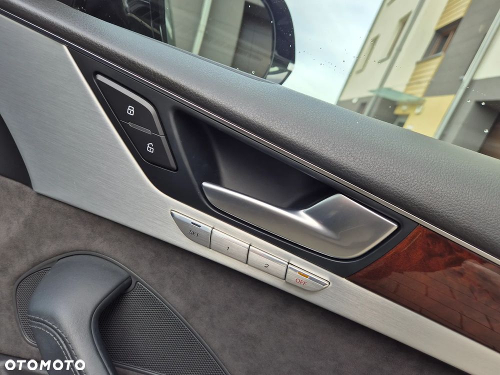 Audi A8 3.0 TDI DPF quattro tiptronic - 6