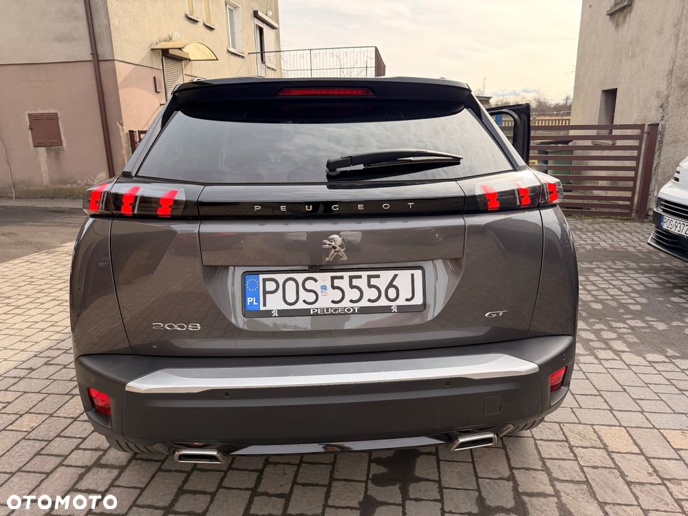 Peugeot 2008 PureTech 130 EAT8 GT - 26