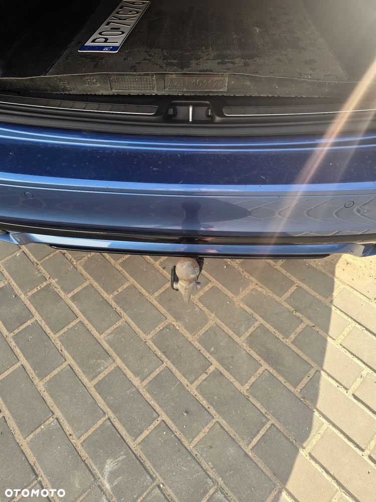 Volvo V60 B5 B AWD R-Design - 12