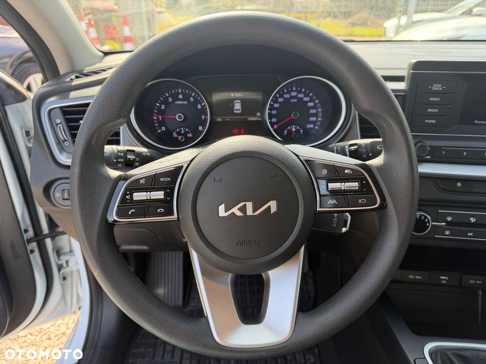 Kia Ceed 1.0 T-GDI S - 23