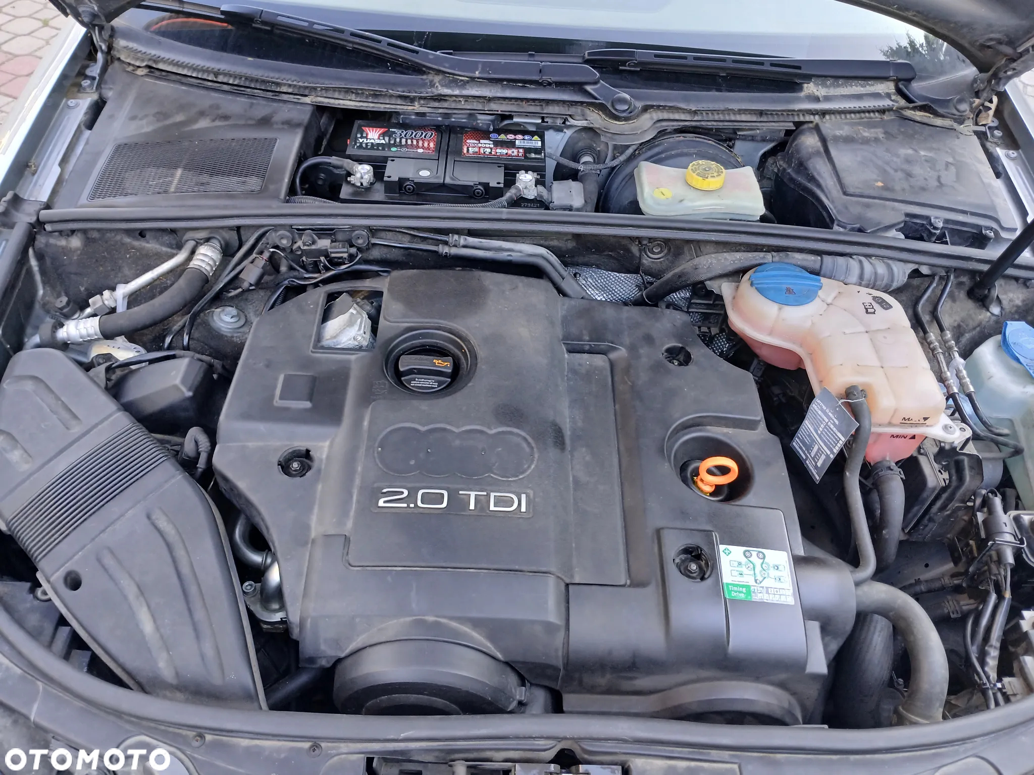 Audi A4 Avant 2.0 TDI - 22
