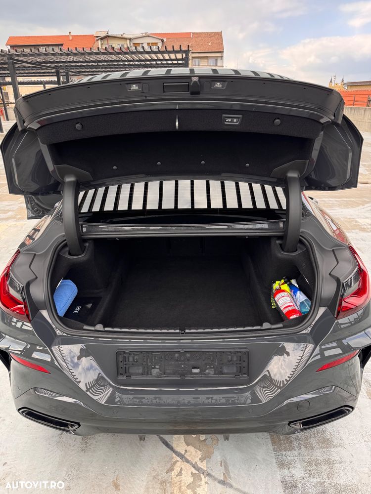 BMW Seria 8 - 13