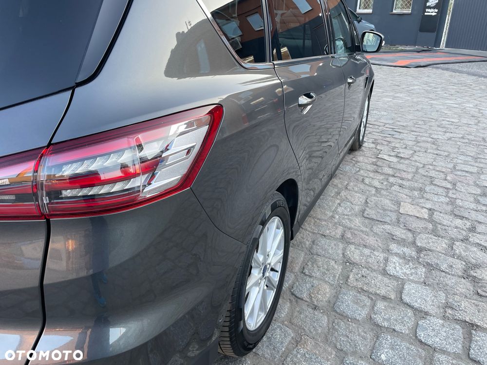 Ford S-Max 2.0 TDCi Bi-Turbo Titanium PowerShift - 18