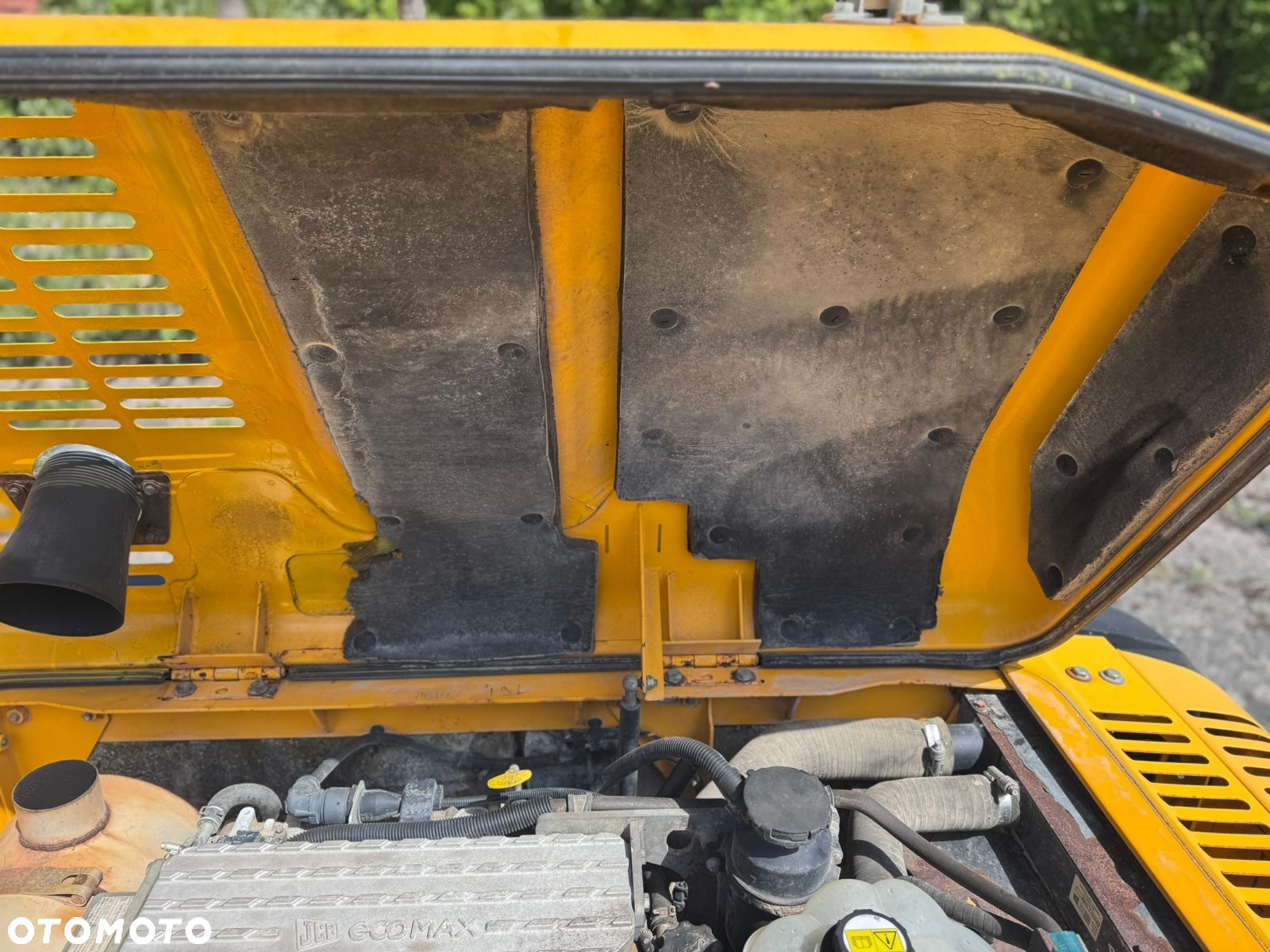 JCB JS210LC - 13