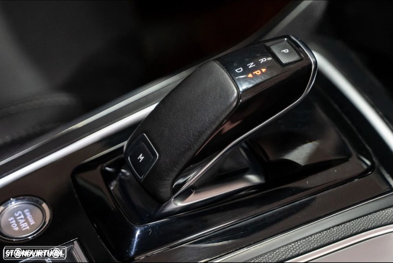 Peugeot 308 SW 1.5 BlueHDi Allure Pack EAT8 - 17