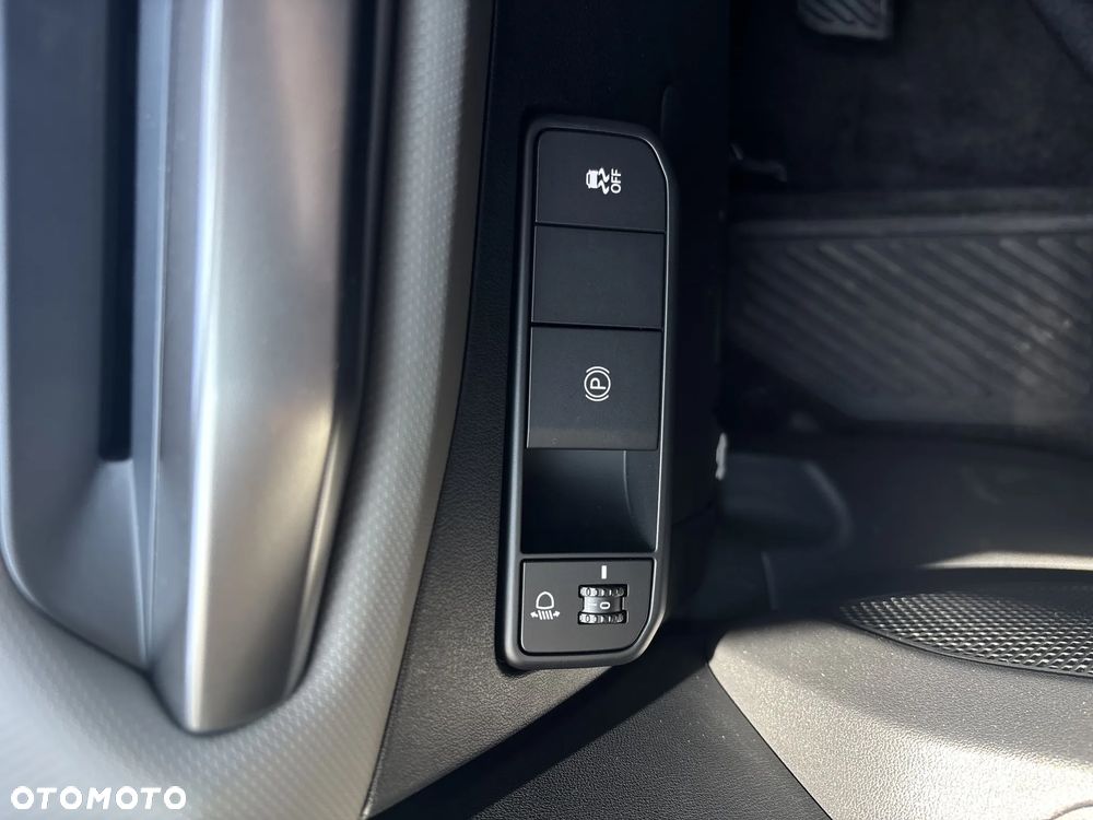 Kia EV4 81.4kWh Air - 36