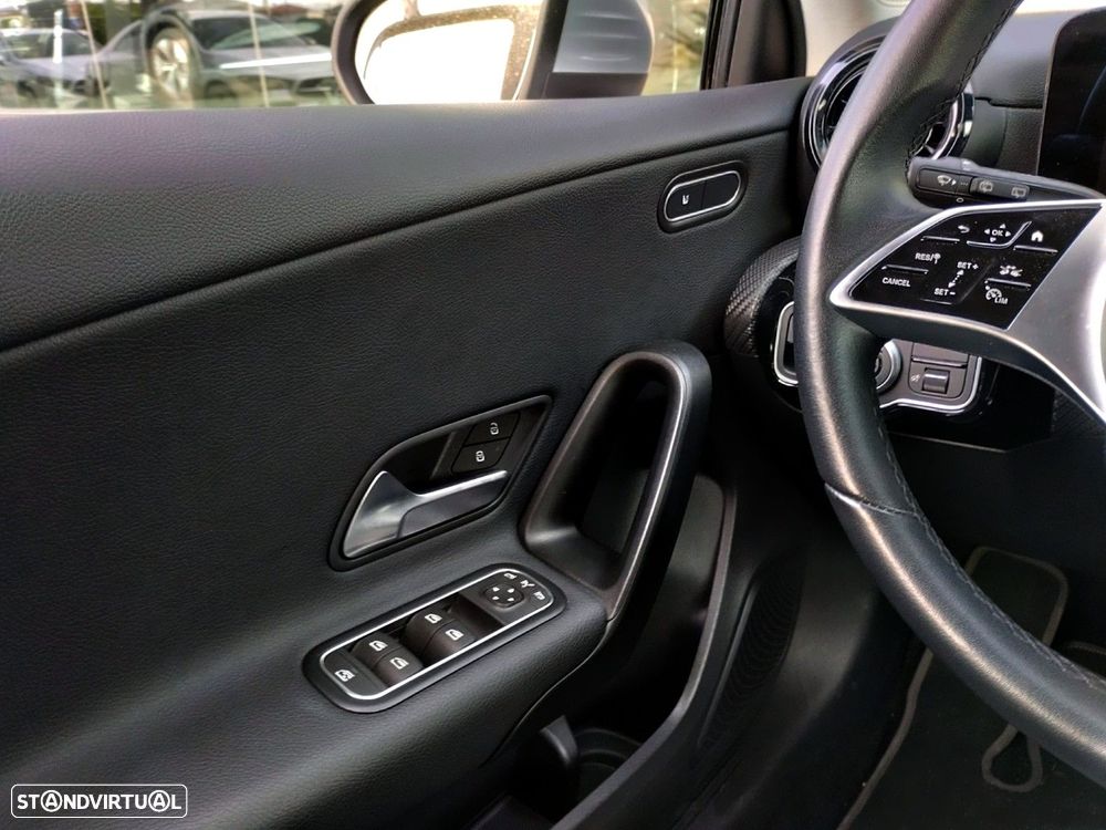 Mercedes-Benz A 200 Standard - 5