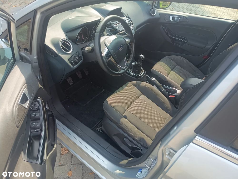 Ford Fiesta - 4