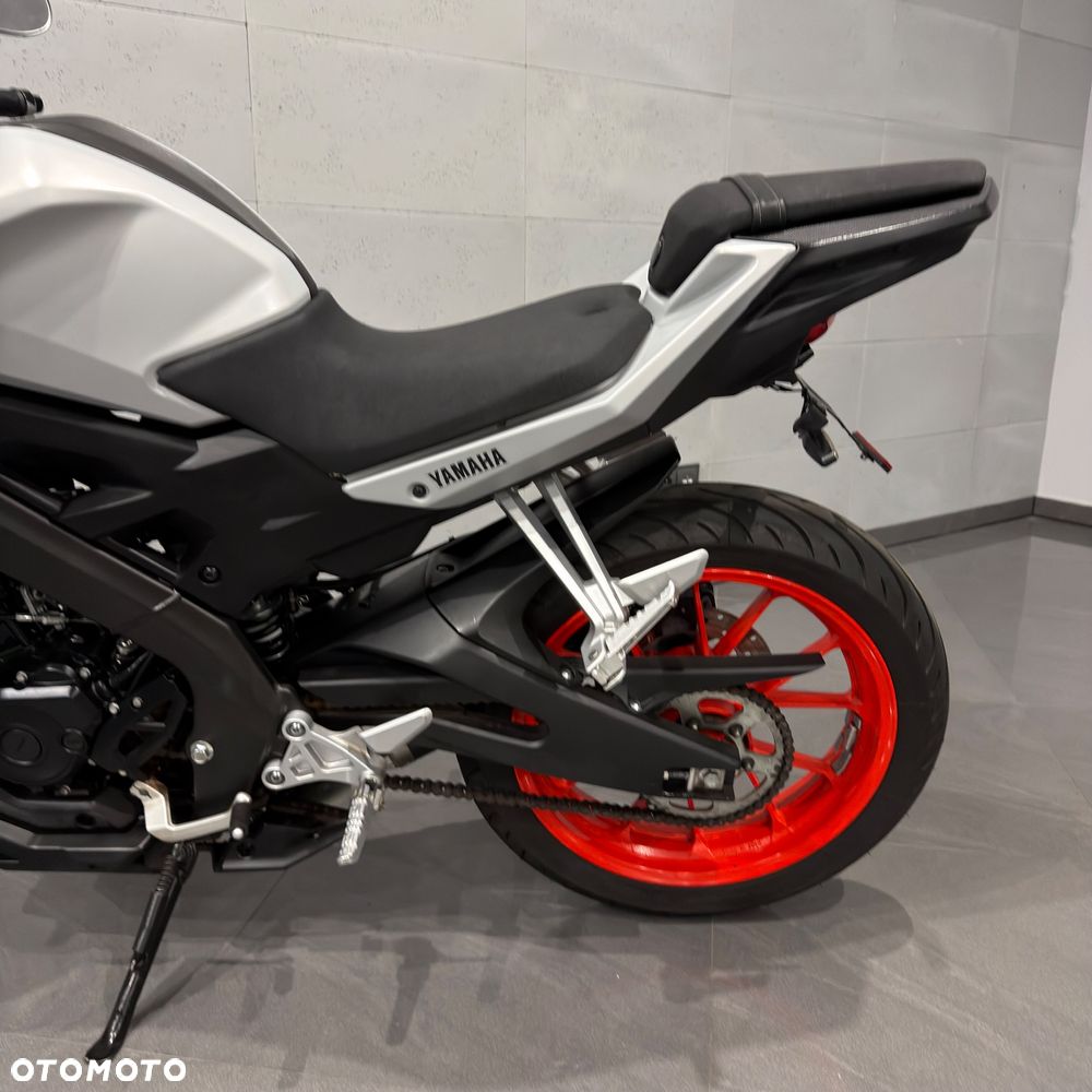 Yamaha MT - 11