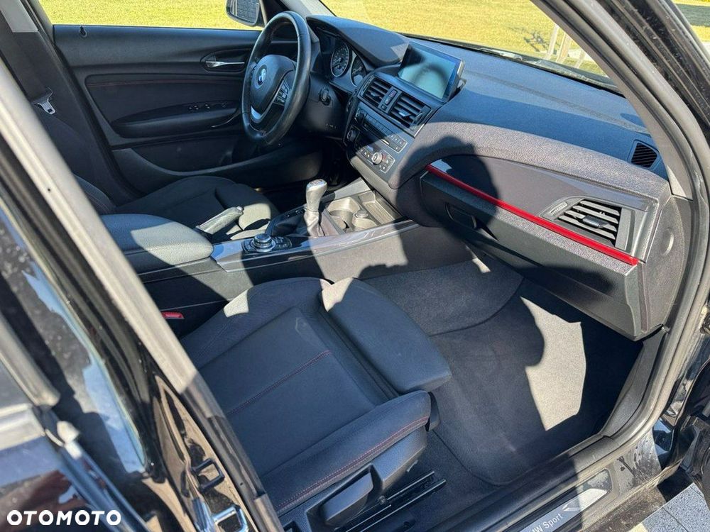 BMW Seria 1 118d Sport Line - 27