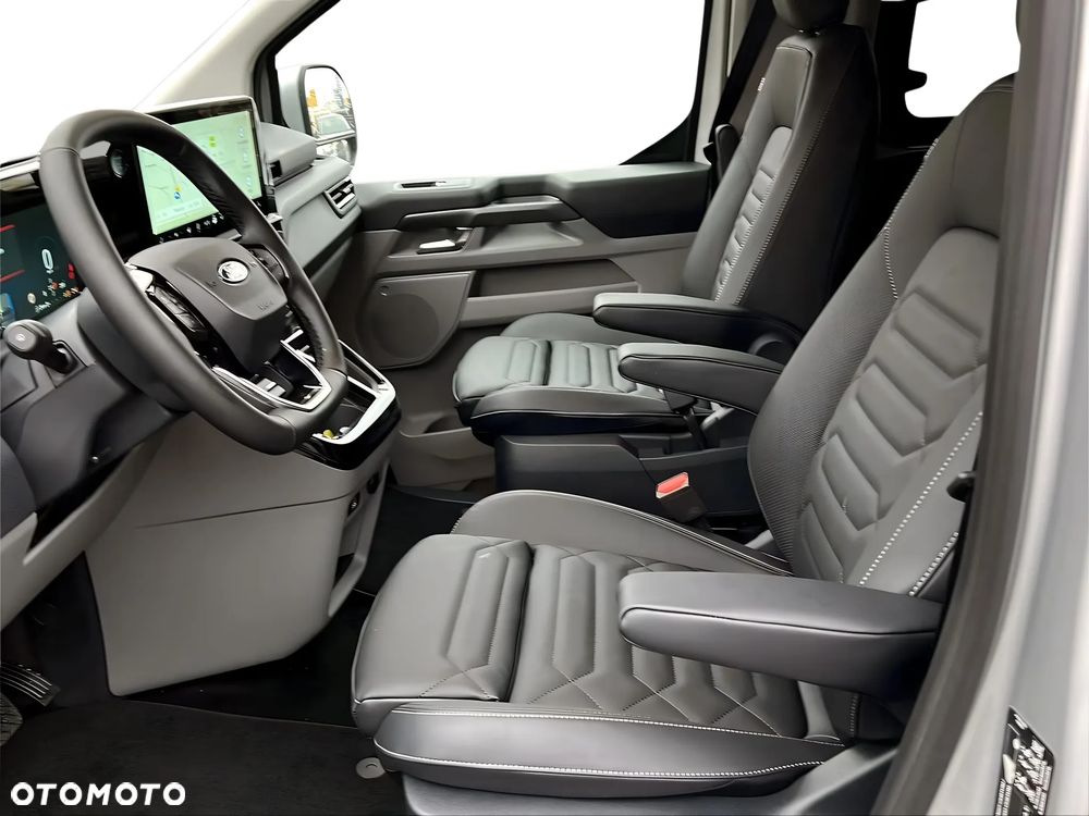 Ford Tourneo Custom 2.0 EcoBlue 320 AWD L2 Titanium - 8