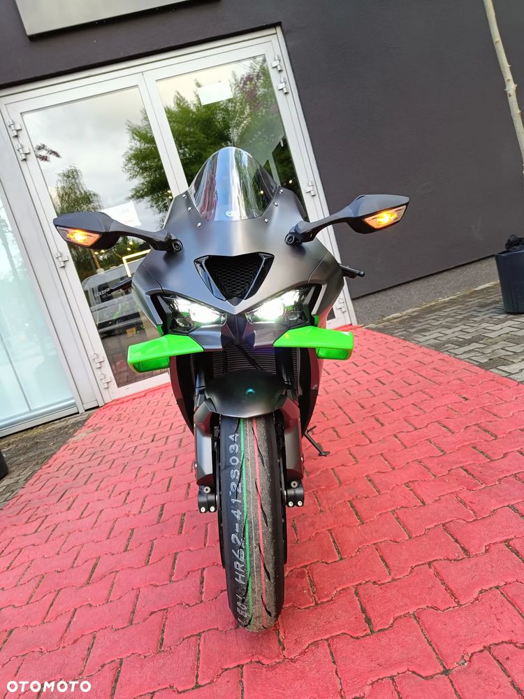 Kawasaki Ninja - 8