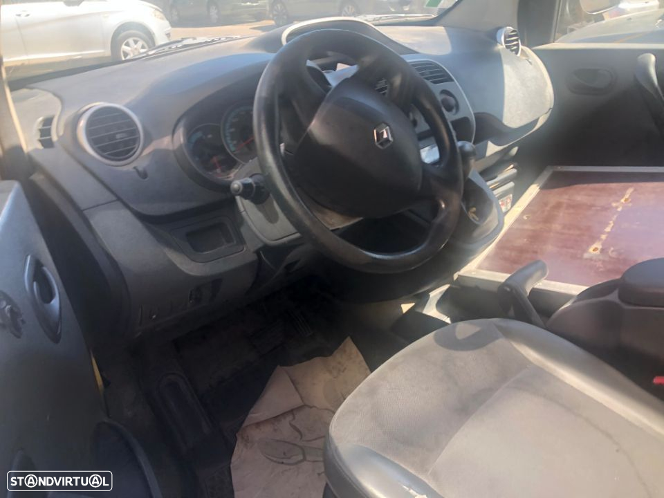RENAULT KANGOO ZE ELECTRICA DE 2015 PARA PEÇAS - 5