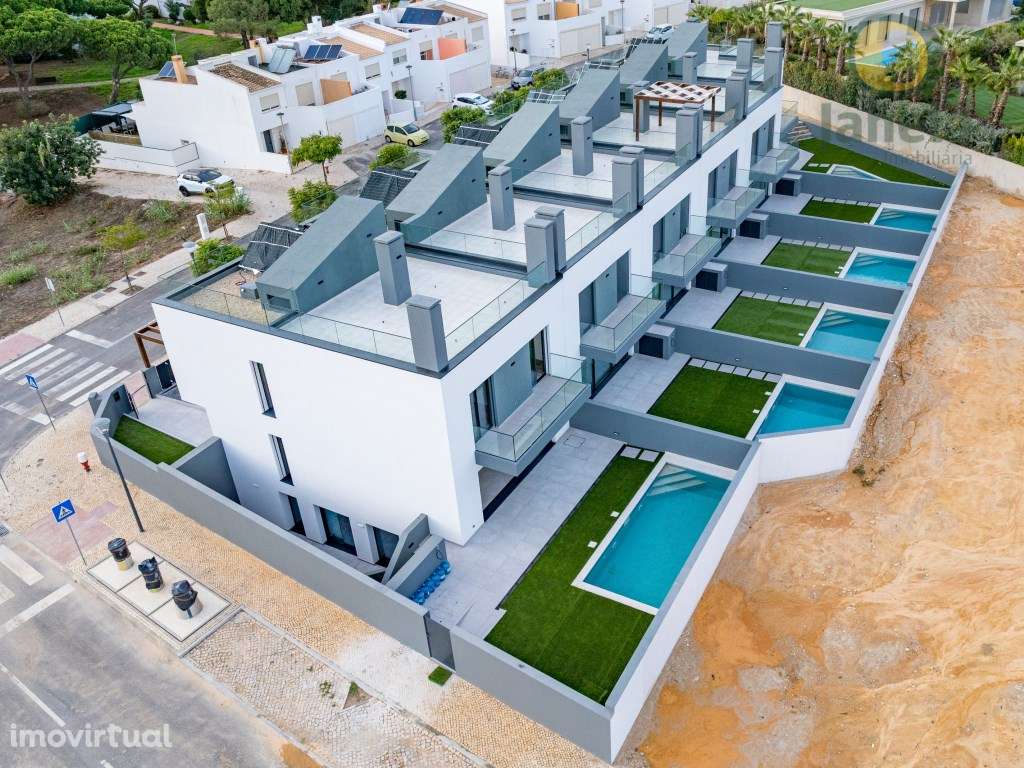 Moradia de ALTO PADRÃO com vista para a Ria Formosa - Grande imagem: 5/53