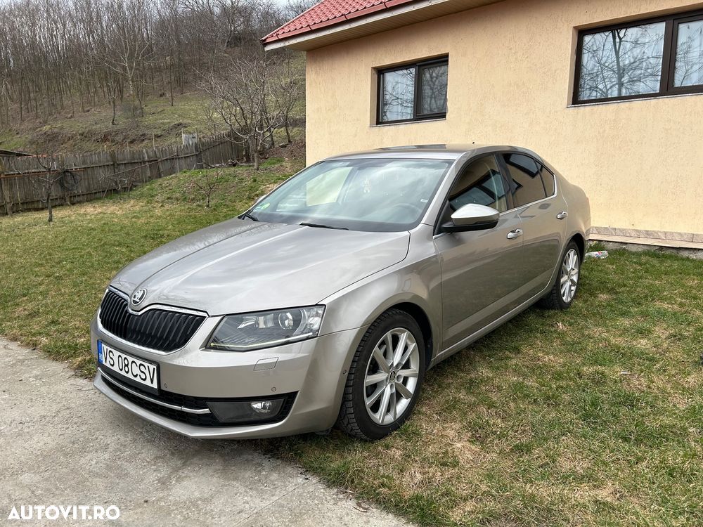 Skoda Octavia 1.6 TDI (Green tec) DSG Style - 3