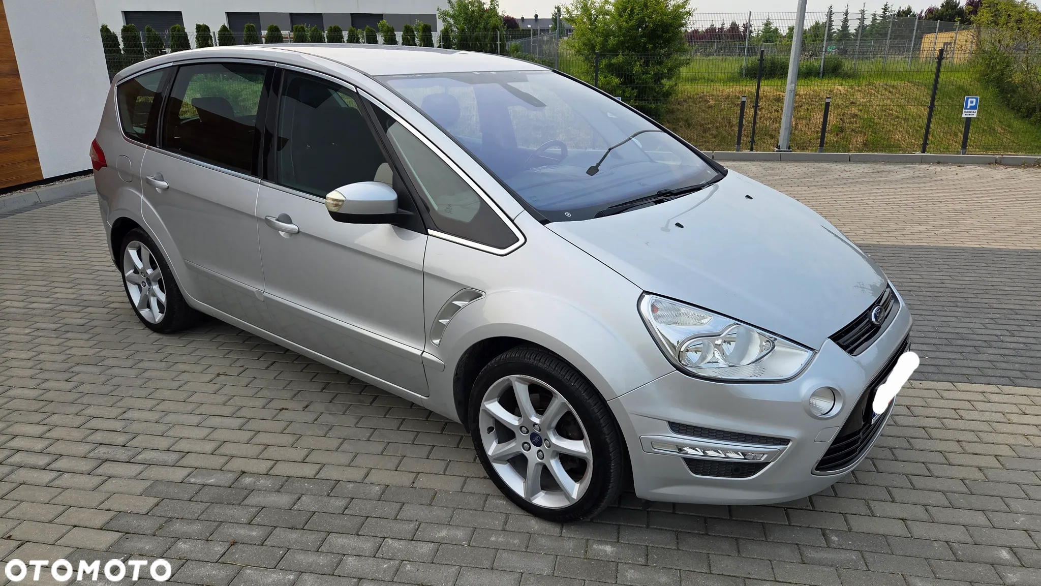 Ford S-Max 2.0 TDCi DPF Titanium - 14