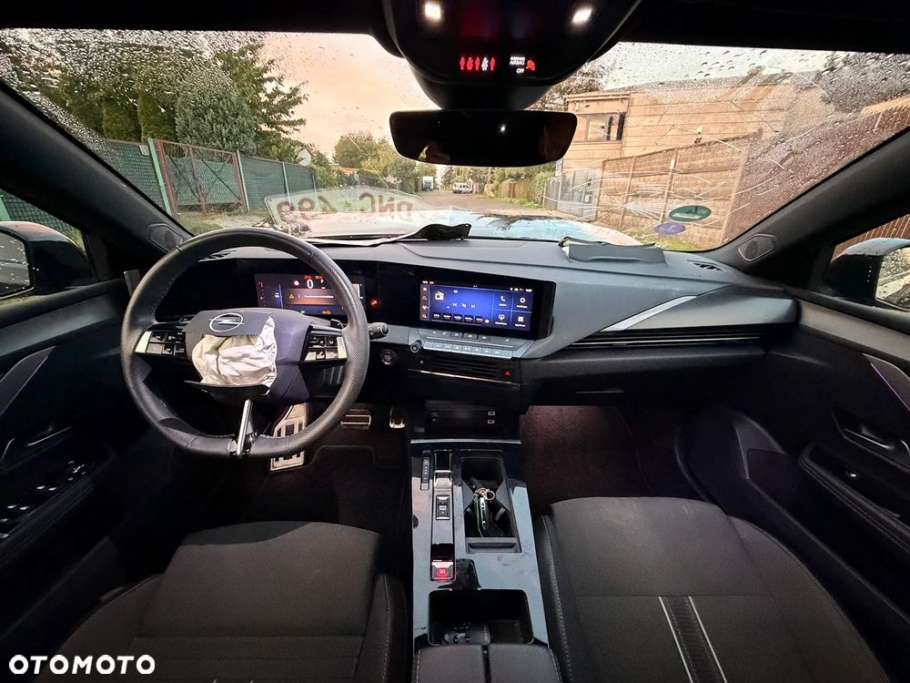Opel Astra 1.2 Turbo Automatik GS - 6