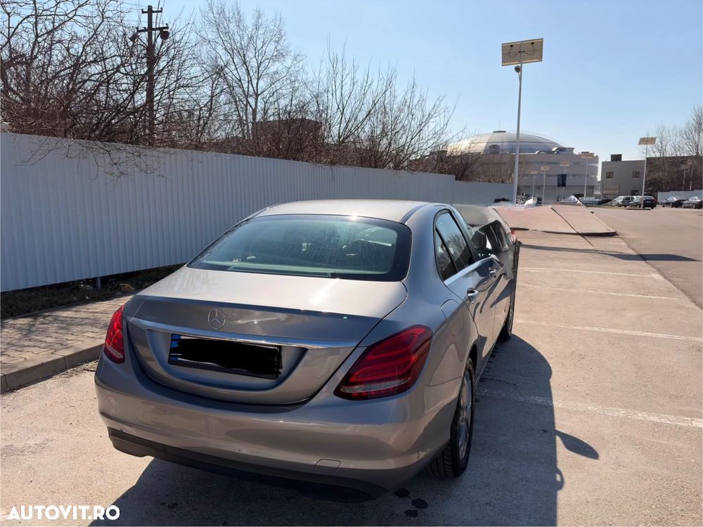 Mercedes-Benz C - 3