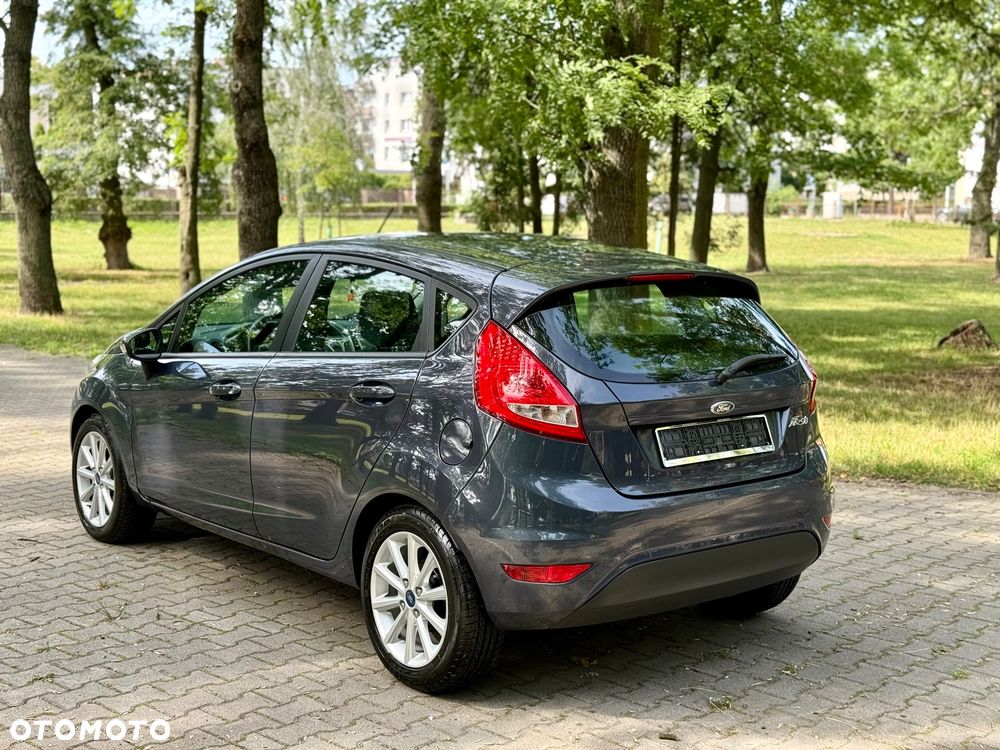 Ford Fiesta 1.25 Champions Edition - 8