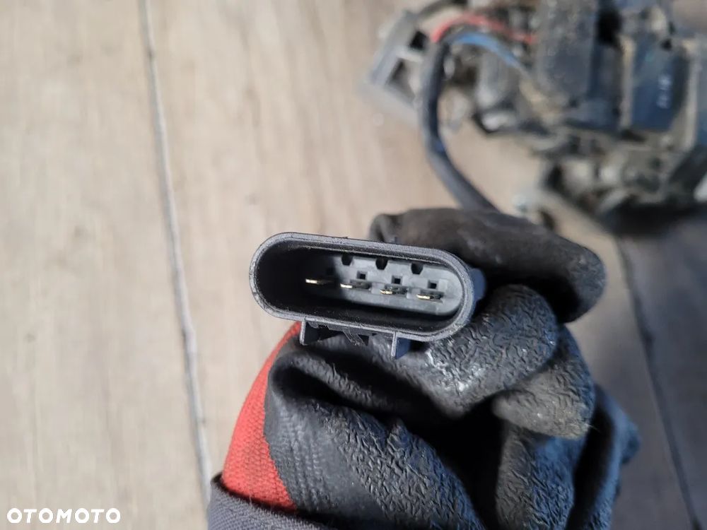 Silniczek wycieraczek Chevrolet Cruze 2010r Europa 96893302 - 4