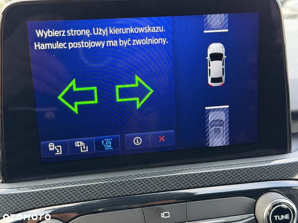 Ford Kuga 1.5 EcoBoost FWD ST-Line - 28