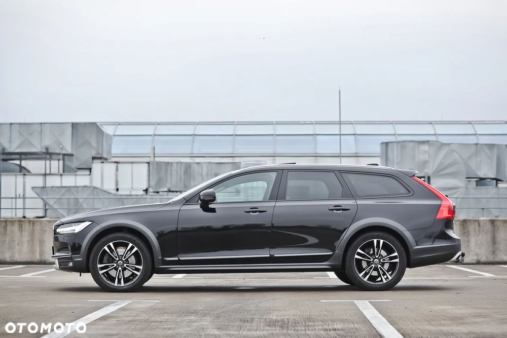 Volvo V90 Cross Country D5 SCR AWD Pro - 10