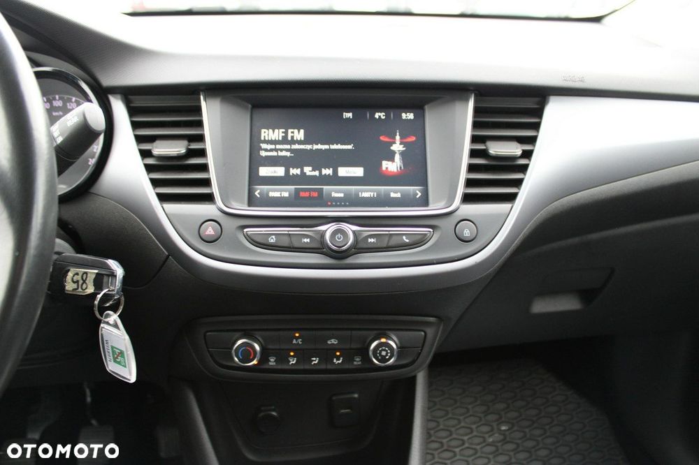 Opel Crossland - 23