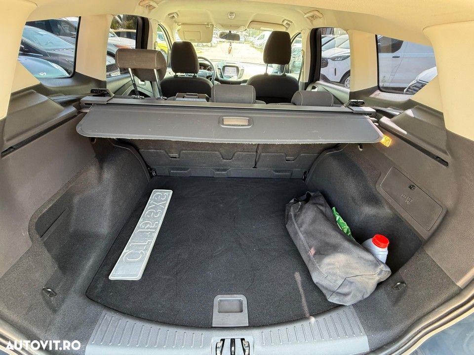 Ford Kuga 1.5 EcoBoost 2WD Trend - 7