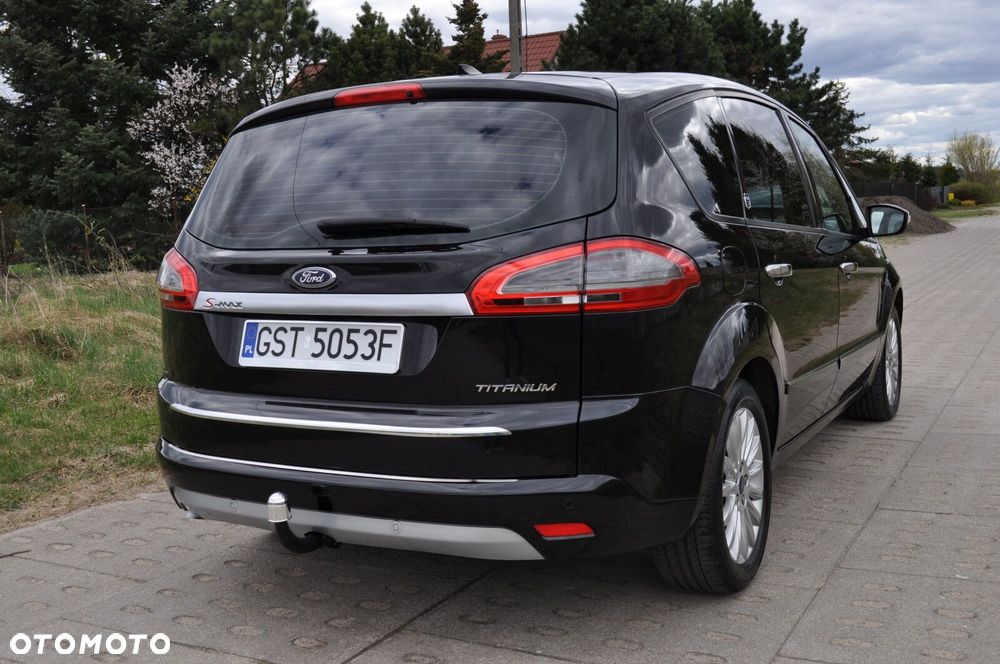 Ford S-Max - 8