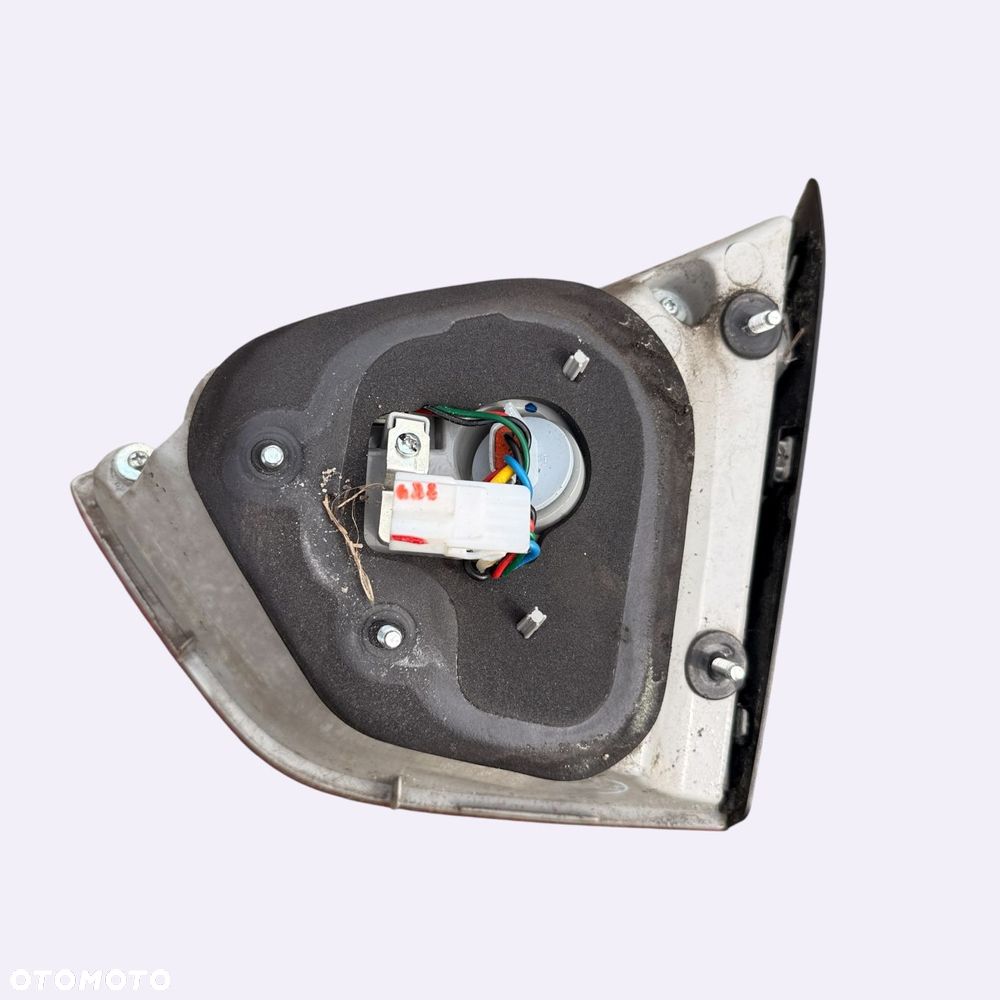 Lampa tylna Lewa w klapę bagażnika 92403-2Y500 LH Hyundai ix35 Lift - 3