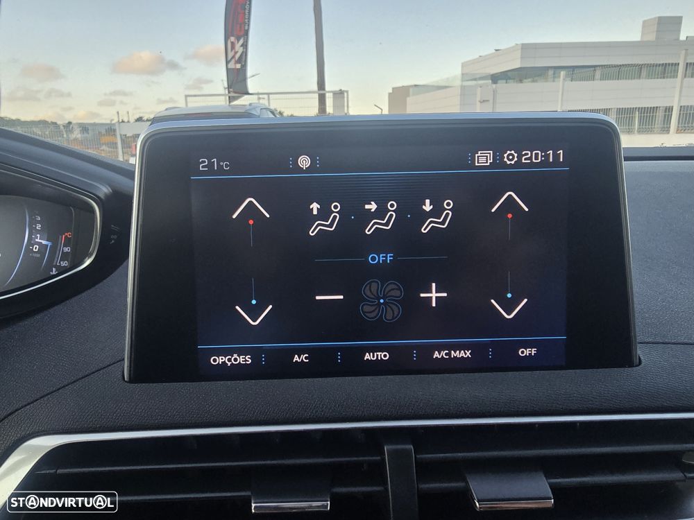 Peugeot 5008 1.5 BlueHDi Allure EAT8 - 25