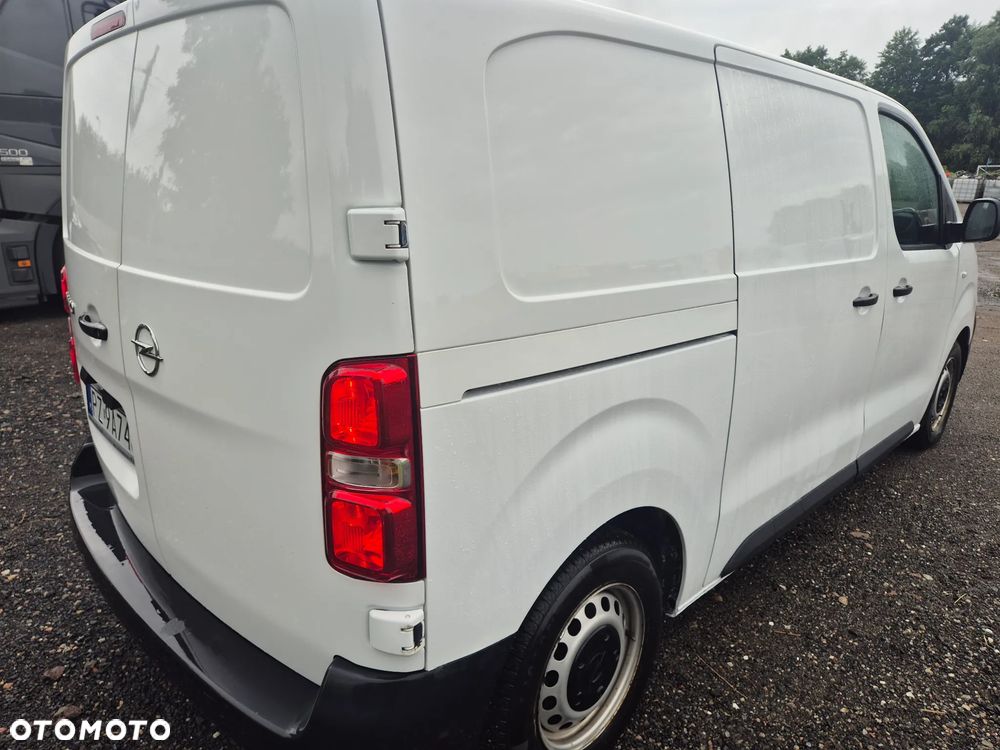 Opel VIVARO - 9