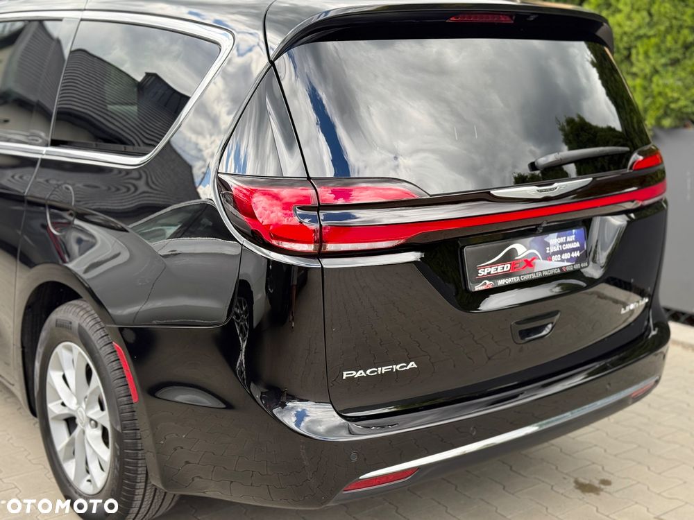 Chrysler Pacifica - 7