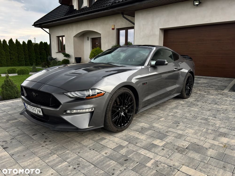 Ford Mustang - 2