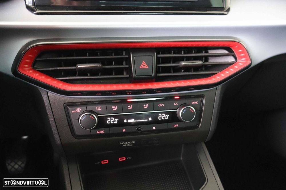 SEAT Ibiza 1.0 TSI FR - 33