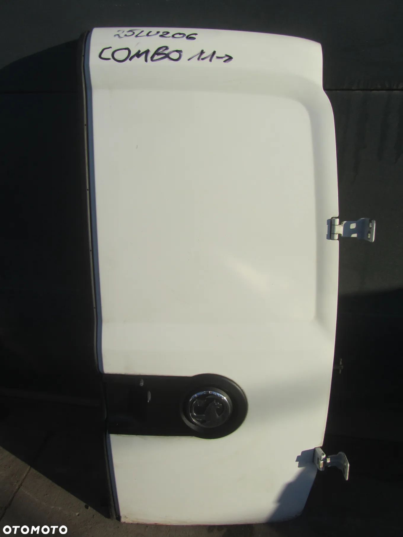 Opel Combo 11-> drzwi prawy tył - 1