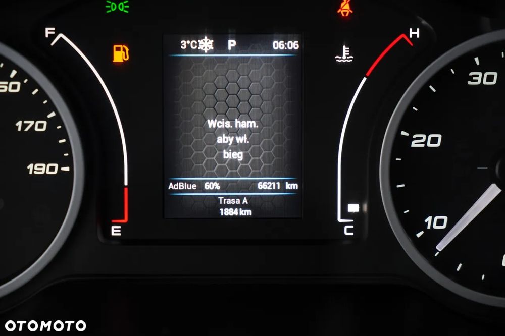 Iveco DAILY / 50C18 / KLIMA / 66tys. km !!! / HI -MATIC / SPROWADZONY - 40