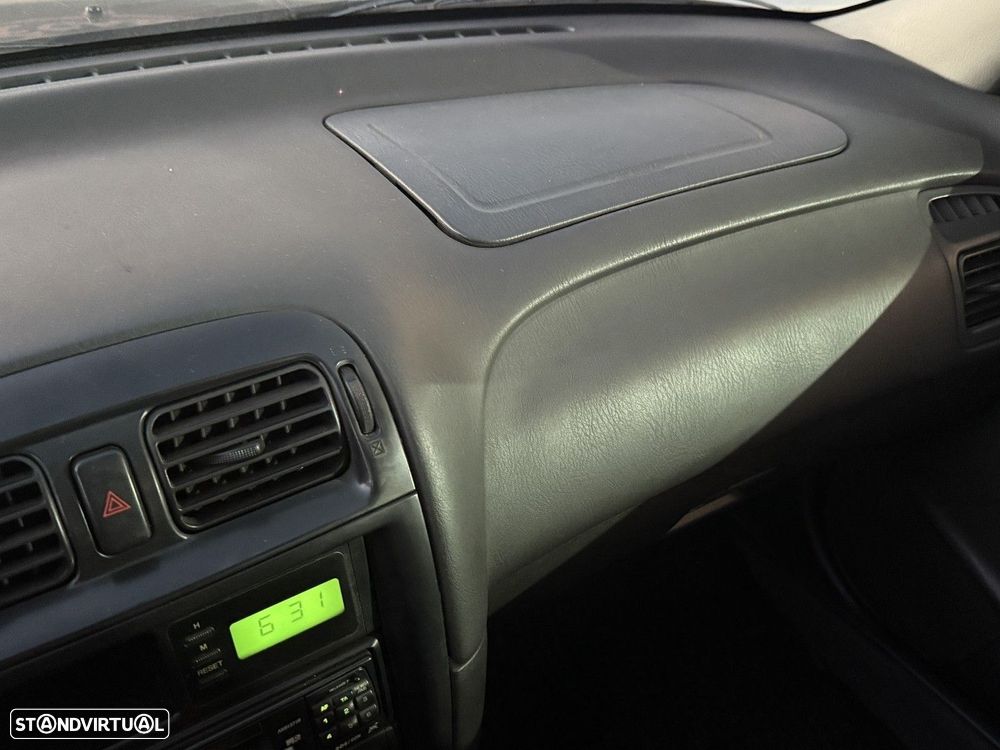 Mazda 626 SW 2.0 TDi GLX - 9